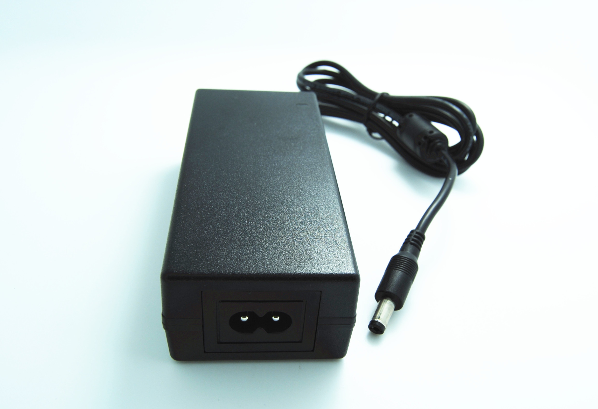 12V 5A 60W Output o adaptador da alimentação de DC Da câmara de segurança com o soquete de 2 pinos