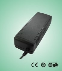 Poder de adaptador de comutação de Desttop de 100W