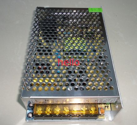 A entrada universal de comutação da C.A., a série completa 5A 12V conduziu o transformador da fonte de alimentação do excitador