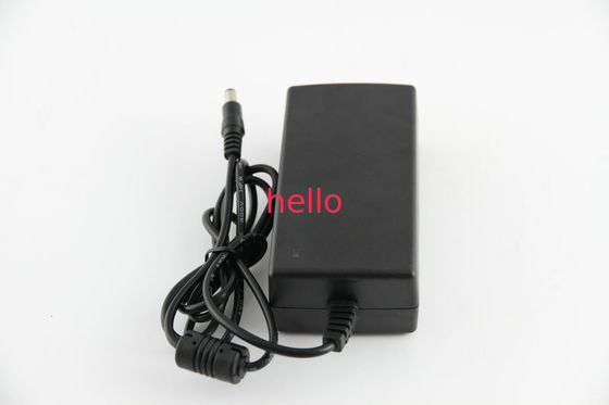 Compatibilidade electrónica do adaptador GB9254 da alimentação de DC da C.A. do diodo emissor de luz de IP54 12V 5A com proteção da sobrecarga