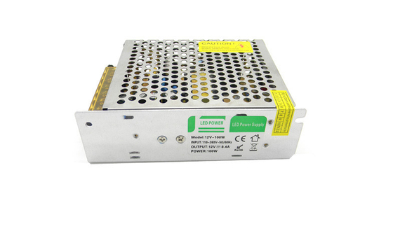 Curto-circuito da fonte de alimentação DC12V do modo do interruptor da resistência de impacto para câmeras do CCTV