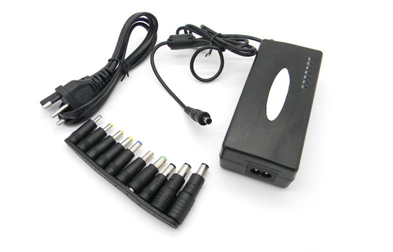 A C.A. da substituição 24Vdc ao adaptador USB duplo 90W da alimentação de DC Com diodo emissor de luz ilumina-se