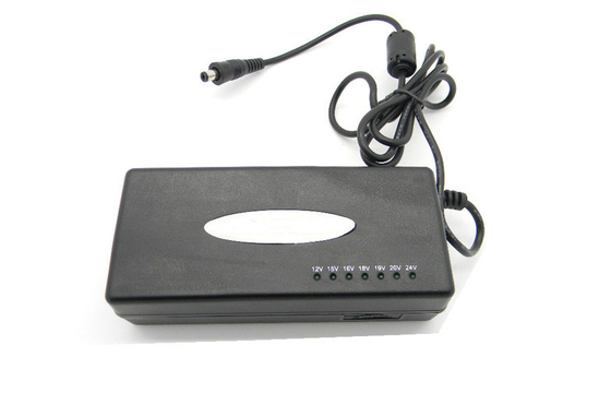 A C.A. da substituição 24Vdc ao adaptador USB duplo 90W da alimentação de DC Com diodo emissor de luz ilumina-se