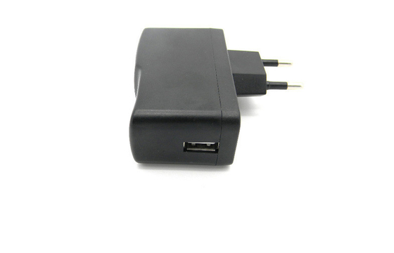 Carregador universal do curso de AC100-240V USB