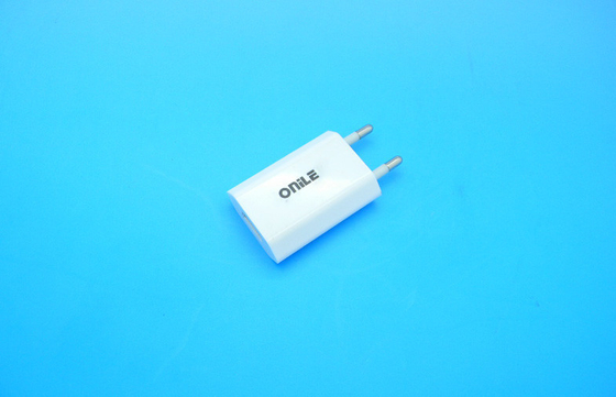 A UE obstrui o carregador universal 5V 1000mA da parede de USB para IPhone 5g/5s, SCP OVP OCP
