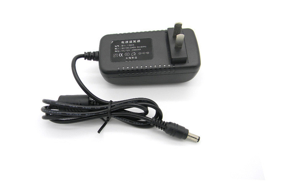 Adaptador do poder da montagem da parede de AC100-240V