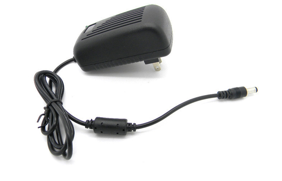 a C.A. 110V entrou o UL do adaptador 12V 3A do poder de Wallmount AC/DC da tomada dos E.U. certificado