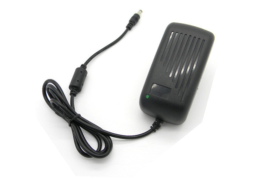 a C.A. 110V entrou o UL do adaptador 12V 3A do poder de Wallmount AC/DC da tomada dos E.U. certificado