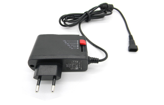 6 adaptador ajustável da alimentação de DC da C.A. da tensão 3-12V do universal das pontas 2500mA da C.C.