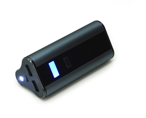 Fonte de alimentação móvel do telefone móvel/carro 5V com o diodo emissor de luz 7800MAH