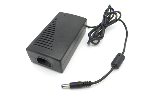 Fonte de alimentação externo do interruptor do Desktop