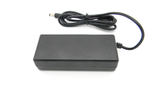 adaptador do poder do interruptor do Desktop de 24V 3A para a eletrônica/o carregador máquina da impressora