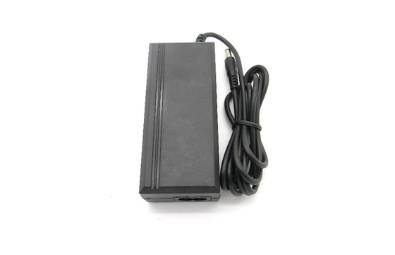C.A. de 12V 2A ao adaptador da alimentação de DC Sobre corrente atual/constante 5.5x2.1mm