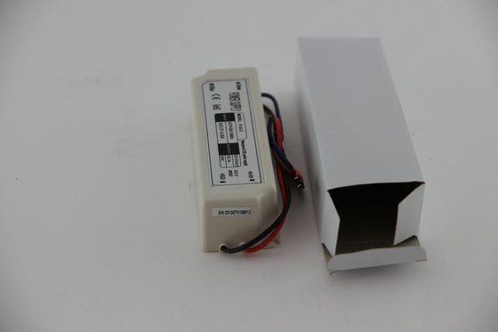 300 do motorista impermeável constante do diodo emissor de luz da tensão de 3A 36W VAC de série completa para a câmera do CCTV