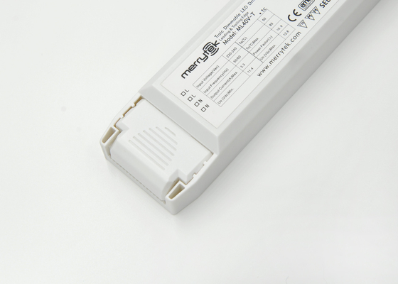 Motorista constante 12Vdc 50Hz/60Hz do diodo emissor de luz de Dimmable da tensão do cerco
