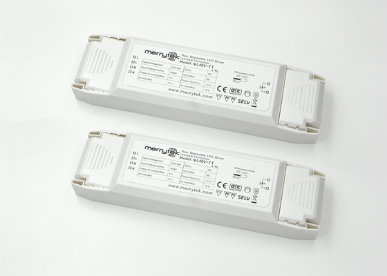 A tensão constante Dimmable da tira do diodo emissor de luz conduziu o motorista 40W 24Vdc RC que escurece