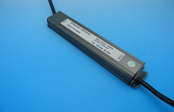 O FCC impermeável do motorista do diodo emissor de luz da fonte de alimentação 30W12V de Transformator peça 15B IP68 com CE RoHS