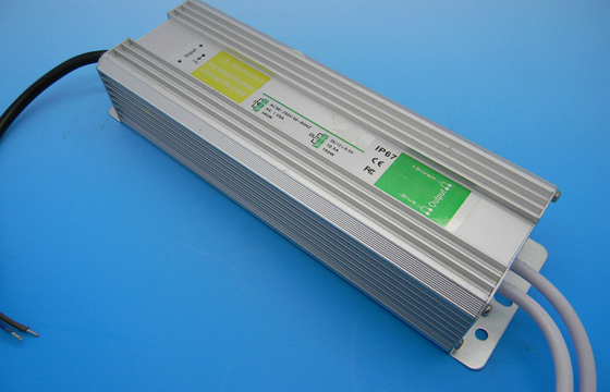 150W Waterproof o CE RoHS da parte 15 do FCC da fonte de alimentação 12V do diodo emissor de luz