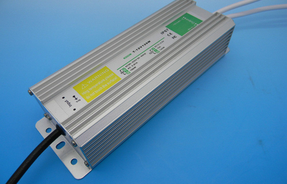 150W Waterproof o CE RoHS da parte 15 do FCC da fonte de alimentação 12V do diodo emissor de luz