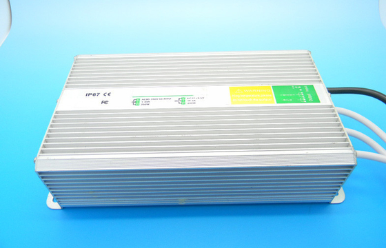 equipamento bonde do motorista impermeável do diodo emissor de luz da eficiência elevada de 200W 12V exterior