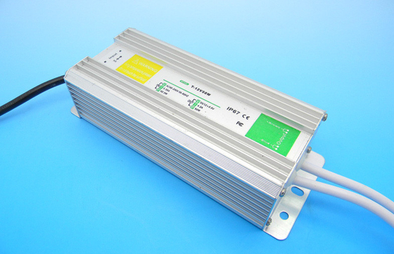 Fonte de alimentação impermeável da prova da água do motorista DC12V 50W do diodo emissor de luz IP67