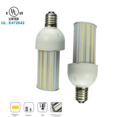 O diodo emissor de luz Wallpack 110lm/w do poder superior 36w, IP65 exterior Waterproof o bulbo de lâmpada conduzido do milho
