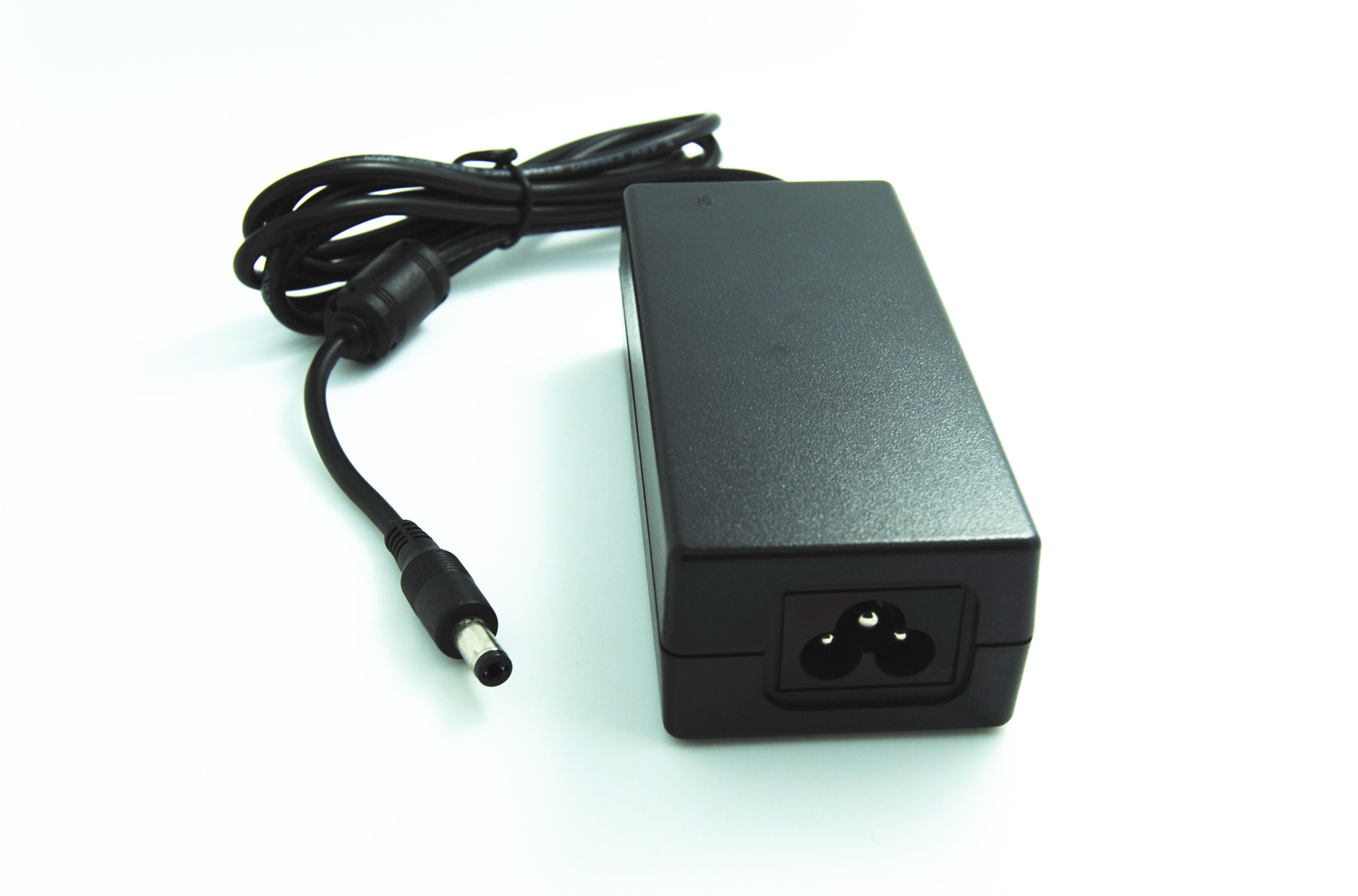 Adaptador universal da alimentação de DC Com cabo da C.C. de 1,2/1,5/1.8M para o CD/reprodutor de DVD