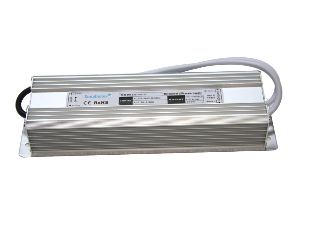 motorista impermeável estável 100W do diodo emissor de luz da C.C. 8.5A 12V, fonte de alimentação do diodo emissor de luz IP68 com de baixo nível de ruído