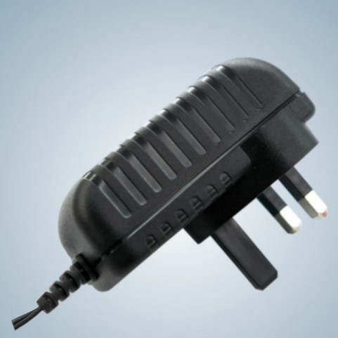 adaptador universal EN60950/EN60065 da alimentação CA da montagem da parede 24W para as séries KTEC da eletrônica KSAS024