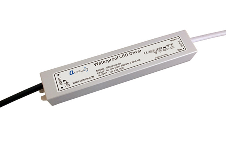 Tensão constante motorista impermeável do diodo emissor de luz de 15 watts, circuito do motorista da exposição de diodo emissor de luz